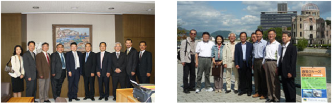 左：学長室にて記念撮影 	  右：10月10日 広島市の平和記念公園にて
