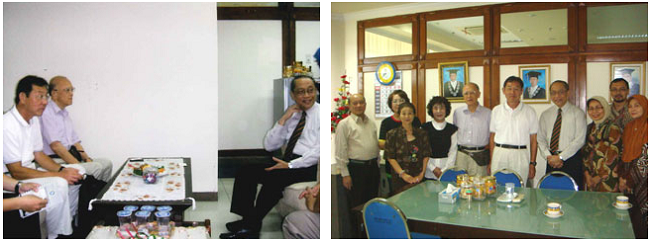 左：アイルランガ大学副学長との会談 右：副学長室での記念撮影